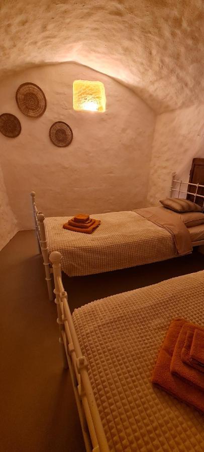 Cuevas Los Coloraos - La Residencia Villanueva de las Torres Exterior foto